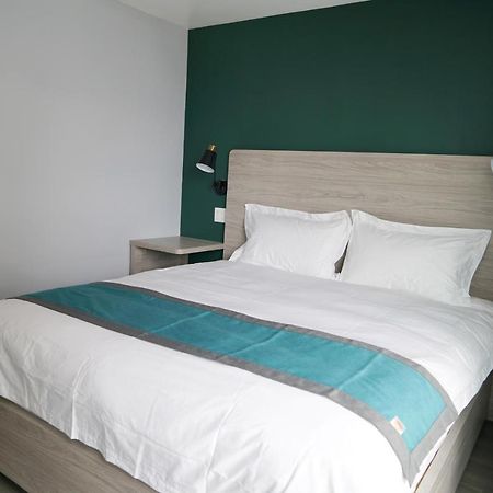 Starlight Hotel Near Lga Airport 纽约 外观 照片